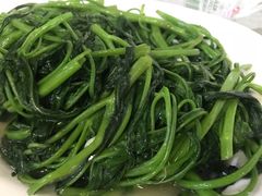 -小辣妹川味海鲜加工店(第一市场椰风巷店)