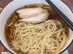 -百年老字号·观振兴蟹黄面·三虾面·苏式面(观前街富仁坊巷店)