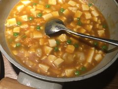 海胆虾仁烩豆腐-弄堂里·寻味杭州(湖滨银泰in77C区店)