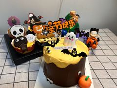 -山与蓝蛋糕(勒泰店)