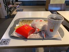 -麦当劳(七宝乐购店)