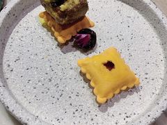 -查特花园美食广场(西单大悦城店)