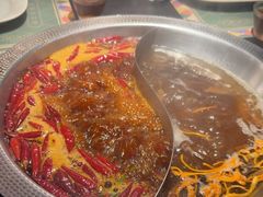 -廖掌柜·重庆鲜货火锅(上海首店)