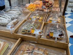 -85度C(生甜甜圈研究工坊·上海局门店)