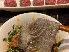 -锅首鲜品火锅(鸳鸯店)
