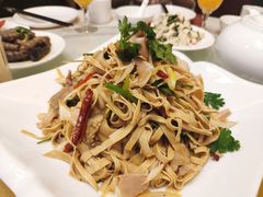 -喜乐餐厅•灯笼虾球首创者•本地小海鲜(二马路店)