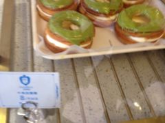 -迪悦华尔兹(港瑞新玉海店)