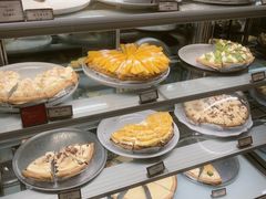 -Pie Bird(新闸路店)