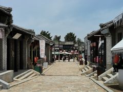 -清风小镇闯关东影视基地
