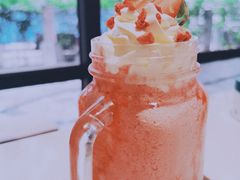 草莓优格-BE BRIGHT KITCHEN(正佳广场店)