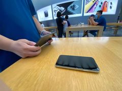 -Apple零售店(新街口店)