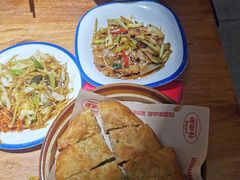 -怪噜范·老贵阳街头名小吃(鸿通城店)