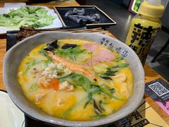 麻烫辣+辣伴儿-喝丢一只鞋海鲜烧烤·海肠捞饭(文体街店)