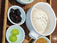 -蟹上黄·蟹黄面·江南糖水(人民广场店)