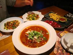 -爱啤精酿·民谣酒馆(滨江店)