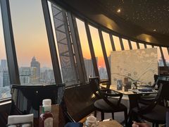 -广州花园酒店-凌璇阁360度高空海鲜自助餐CAROUSEL