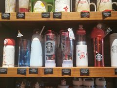 零售区-星巴克(东莞常平富盈广场店)