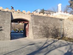 -元大都城垣遗址公园