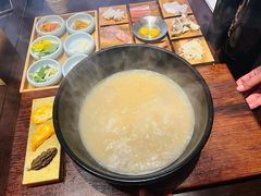 -银米·云南传统过桥米线(双廊黑金冠店)