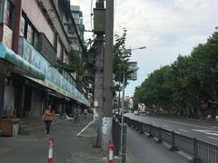 -本溪路花鸟市场(江浦路1709弄小区店)