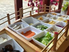 -香麒园·过桥米线·南湖雅宴