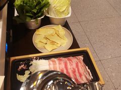 -老房老舍重庆火锅(假日城市店)