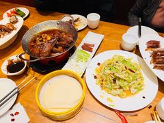 爆炒牛心菜-新興传承烤鸭
