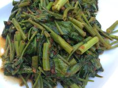 -纽顿熟食中心