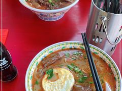 -金杨拉面王小吃面馆·牛三宝面·红烧牛肉粉