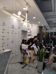 -AYO SALON