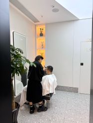 -苏豪美发S A L O N烫发染发