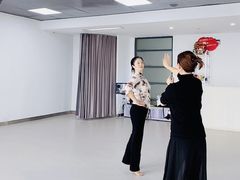-易生活购物公园