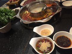 -小天鹅火锅·一线江景洪鼎旗舰店(洪崖洞店)