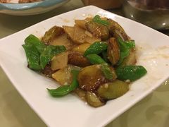 -鹤乡东北菜(崮山路店)
