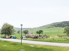 -大连铭湖国际观光牧场