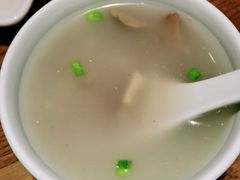 养生菌菇汤-船歌·鱼水饺青岛菜(金狮广场店)