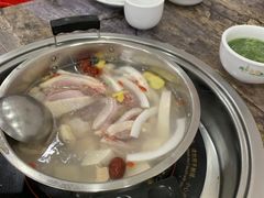 椰子鸡火锅-力哥地道海南菜·联谊文昌鸡老店