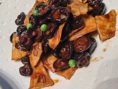 -梅飞酒家(名辉豪庭店)