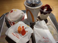 -麦当劳(百荣世贸商城店)