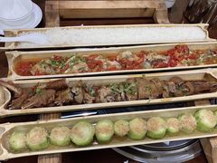 -胡须哥网红竹筒菜