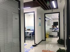 -新航道雅思托福·留学·考研培训(人民广场校区)