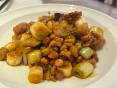 -闫府私房菜(恒隆店)