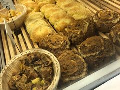 -焙丽拾光(麦凯乐直营店)
