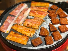 -么肆烤肉(汉街形象店)