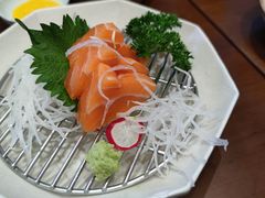 -8PINTS八品脱·日料·烧鸟·精酿小酒馆(莘庄店)