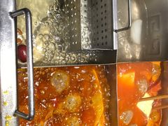 -海底捞火锅鲜切牛肉主题店(长寿路店)