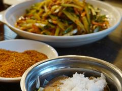 -韩风烤牛肉冷面店