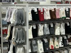 -hotwind热风(中贸广场店)