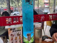 -休记光头香辣蟹干锅(绵竹店)