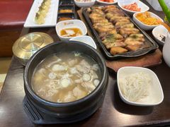 -釜山豚骨汤饭(芝罘万达广场店)